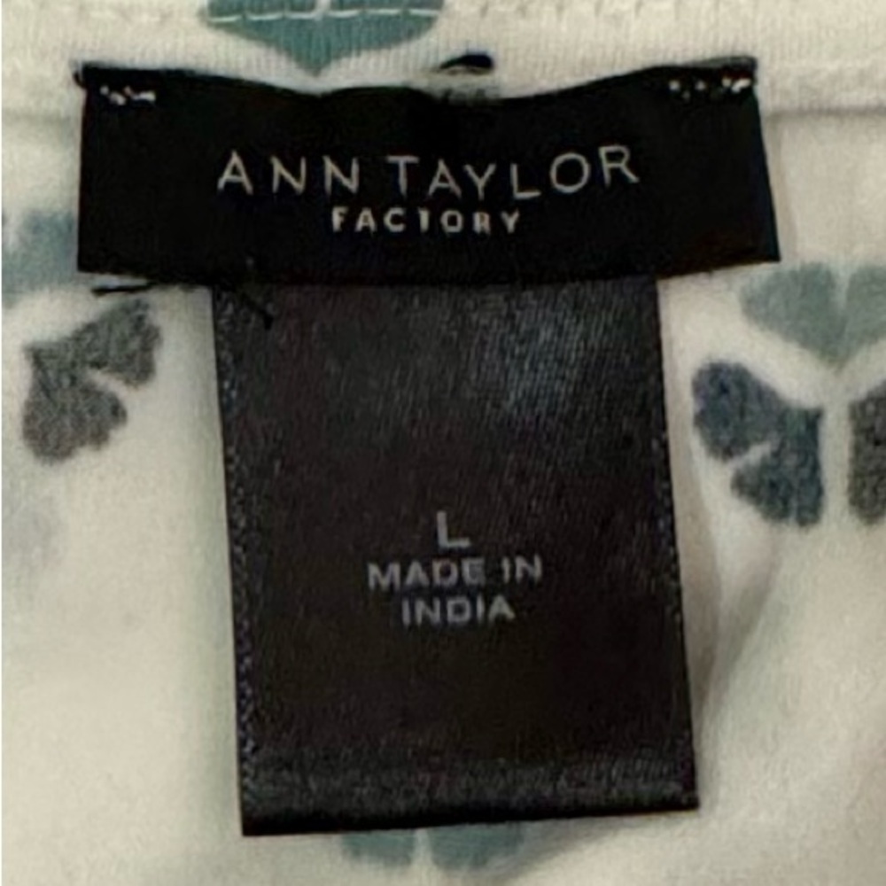 EUC Ann Taylor Factory Peplum Top (L) - Picture 4 of 8